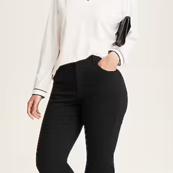 J. Jill High-Rise Curved-Pocket Flare Jeans in black Tall Size 6T - brand new! - Picture 3 of 5